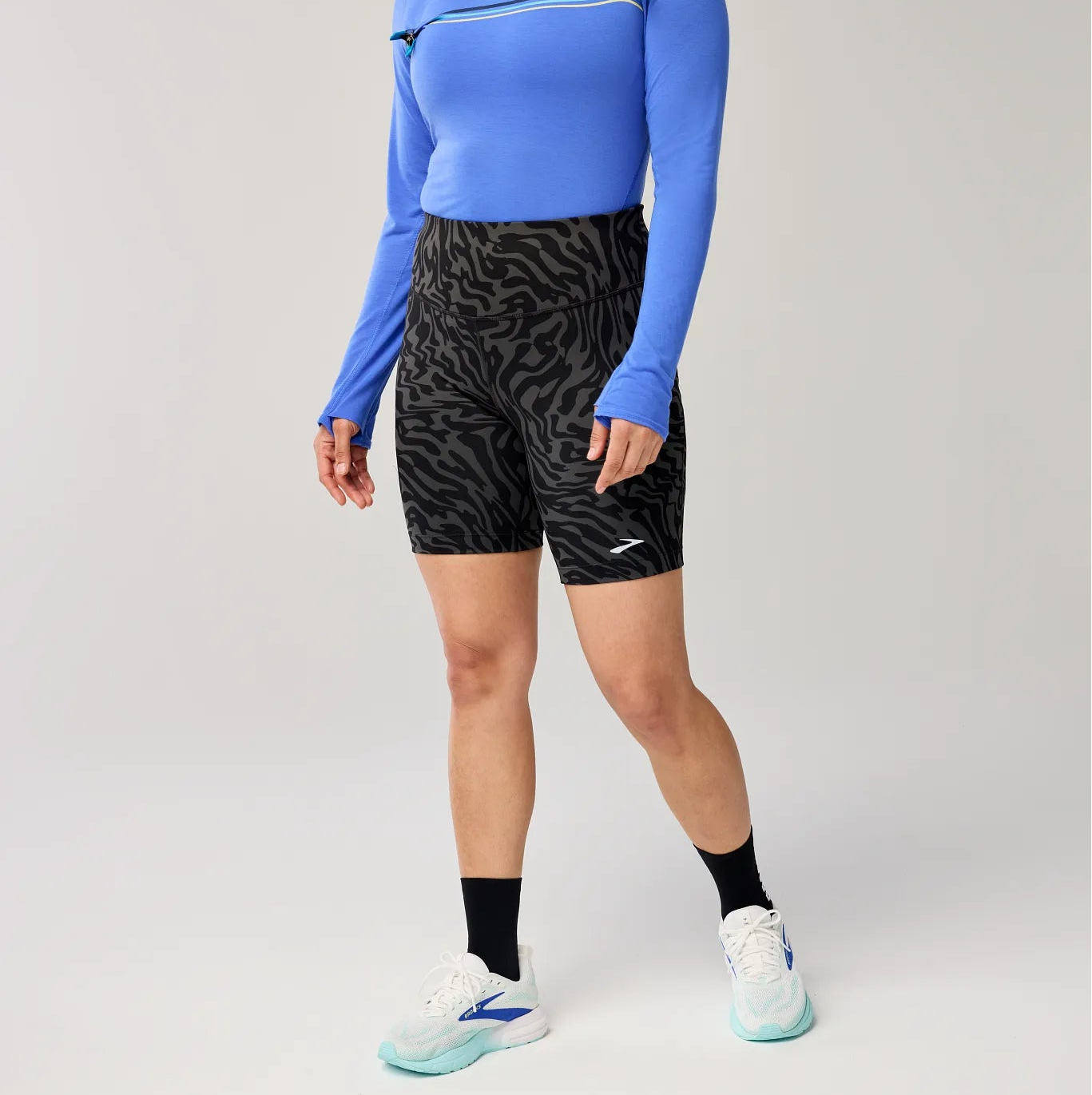 Spark 8" Short Tight